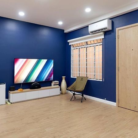 Modern, Cozy & Fully Equipped 2Br Apt In D4, 5M To D1 Хошимин Экстерьер фото